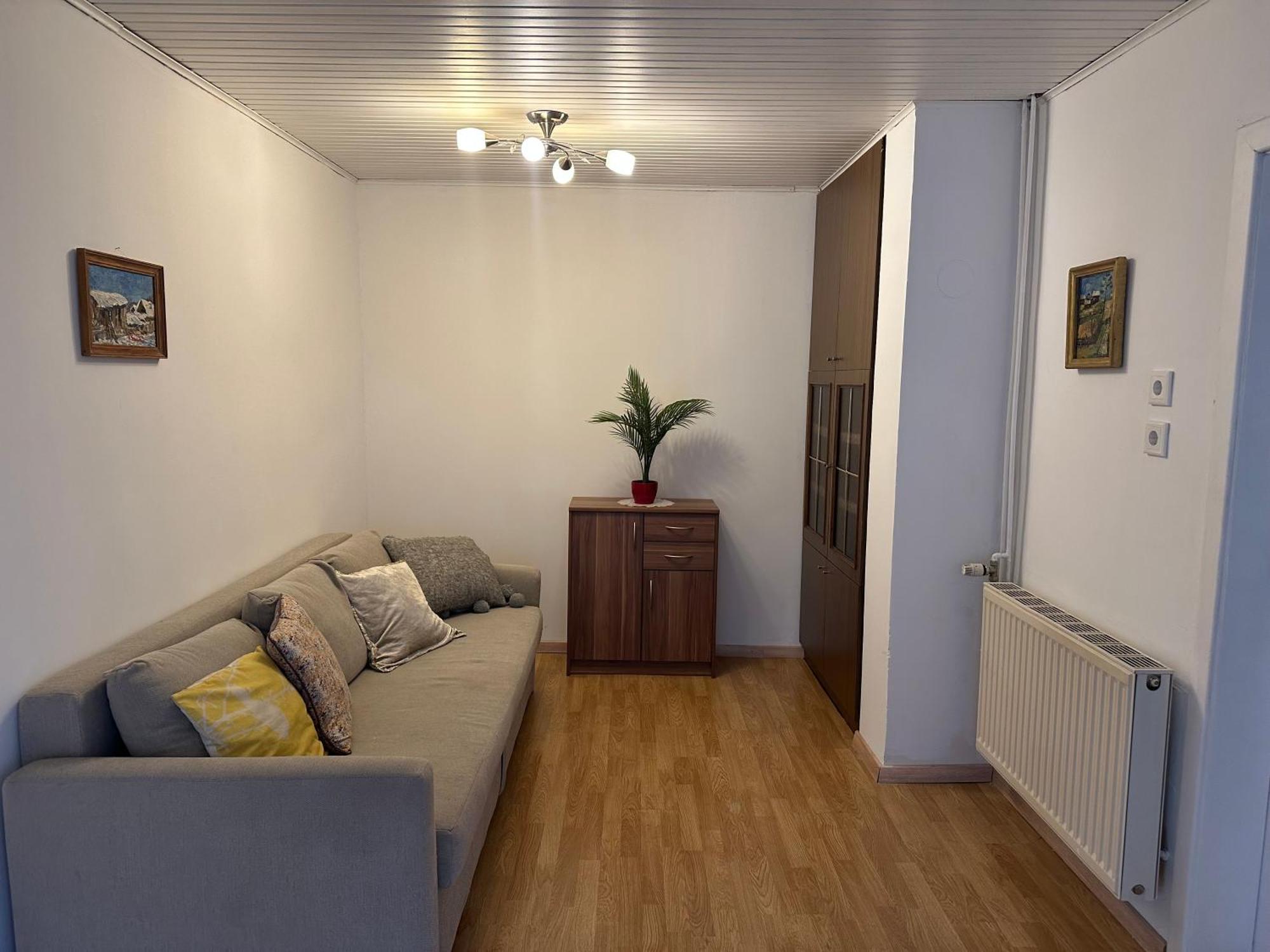 Cheap Outlet Center Apartment With Pool Parndorf Exterior foto